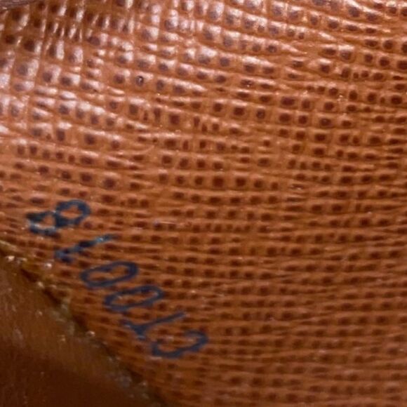 Authentic Louis Vuitton Monogram Porte Monnaie Tresor Wallet - Picture 11 of 11